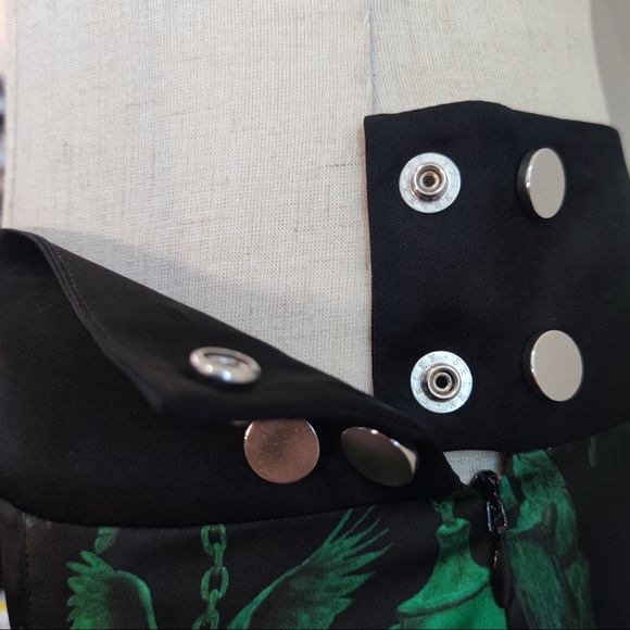 Double pleated midi skirt - Picture 9 of 12